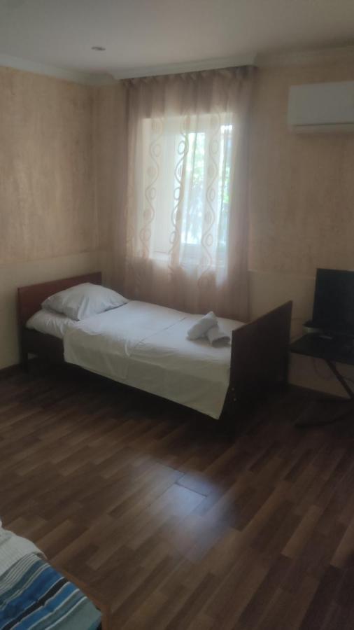 Cozy Apartment In The Centre Of Kutaisi Exterior foto